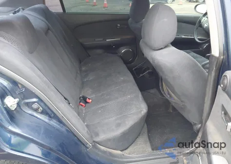 2005 Nissan Altima 2.5 S z USA, uszkodzony, nr VIN 1N4AL11D85N475530